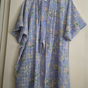 MORGAN TAYLOR INTIMATES - VINTAGE SLEEPWEAR/LINGERIE ROBE